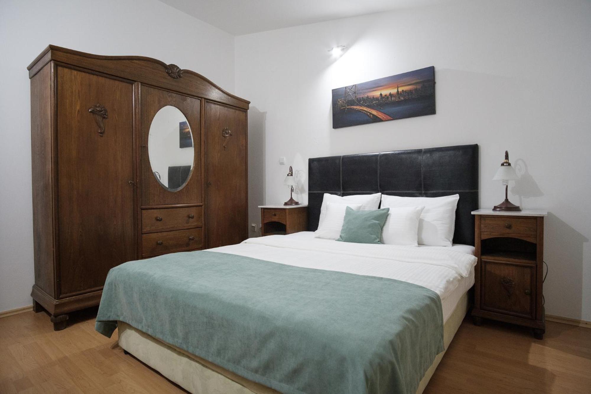 Hotel Freiburg Ulcinj Eksteriør billede