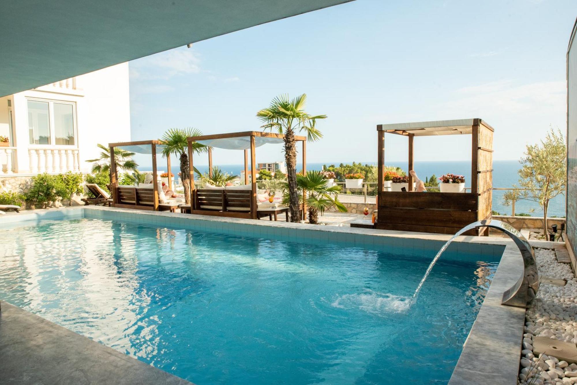 Hotel Freiburg Ulcinj Eksteriør billede