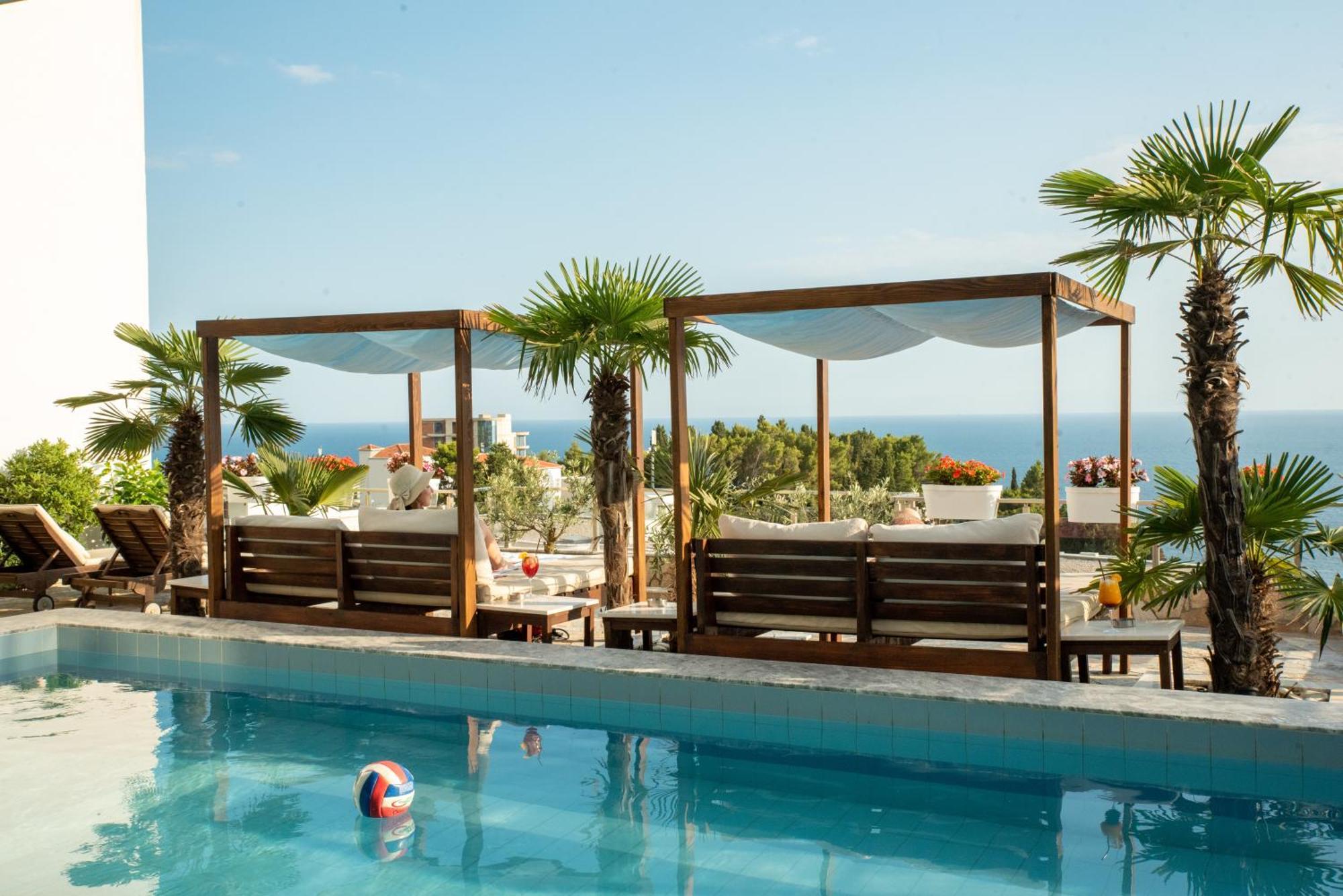 Hotel Freiburg Ulcinj Eksteriør billede