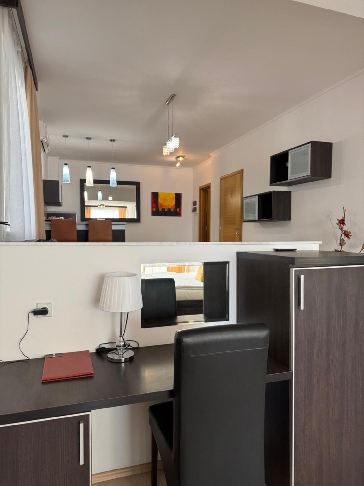 Hotel Freiburg Ulcinj Eksteriør billede