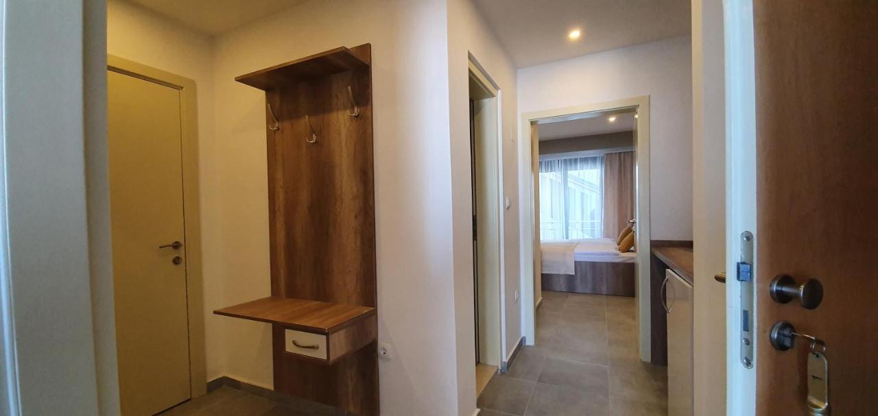Hotel Freiburg Ulcinj Eksteriør billede