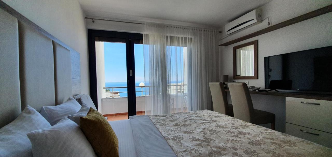 Hotel Freiburg Ulcinj Eksteriør billede